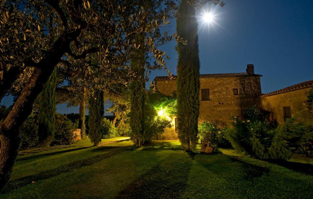 Locanda Ilune Pitigliano Exterior photo